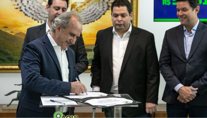 Foto - Assessoria Governo do Estado libera R$ 50,5 milhões para pavimentação urbana em Cascavel